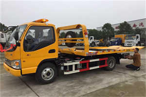 华漕镇哪里有拖车服务