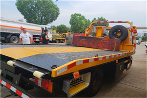 华漕镇附近拖车电话号码服务